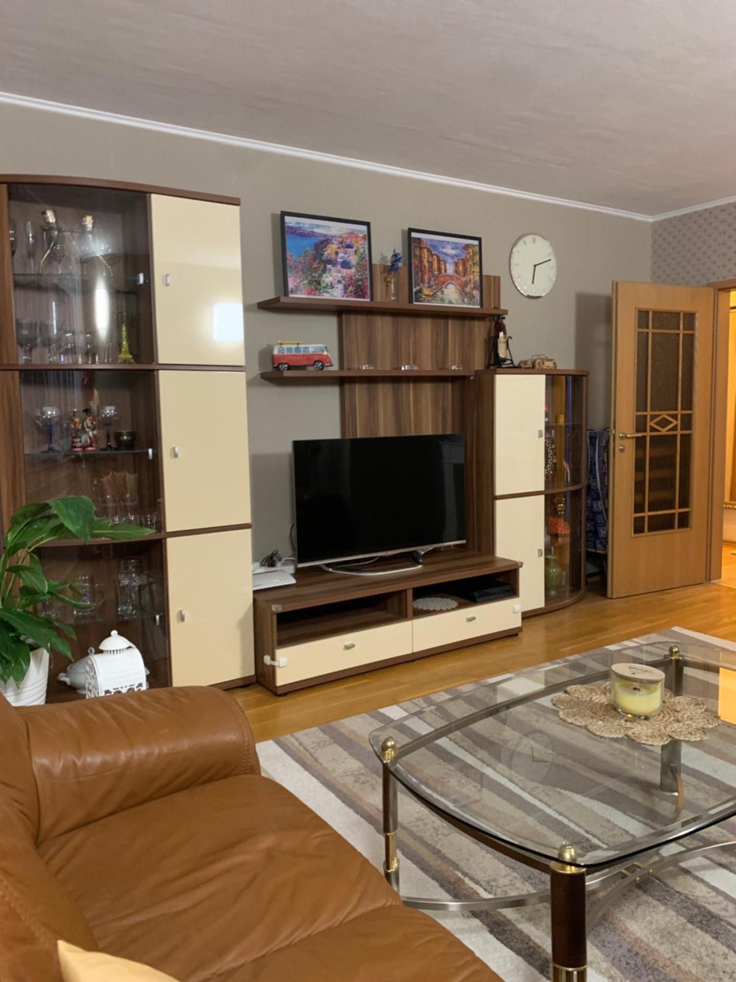 Leon'S Apartment Крефелд Екстериор снимка