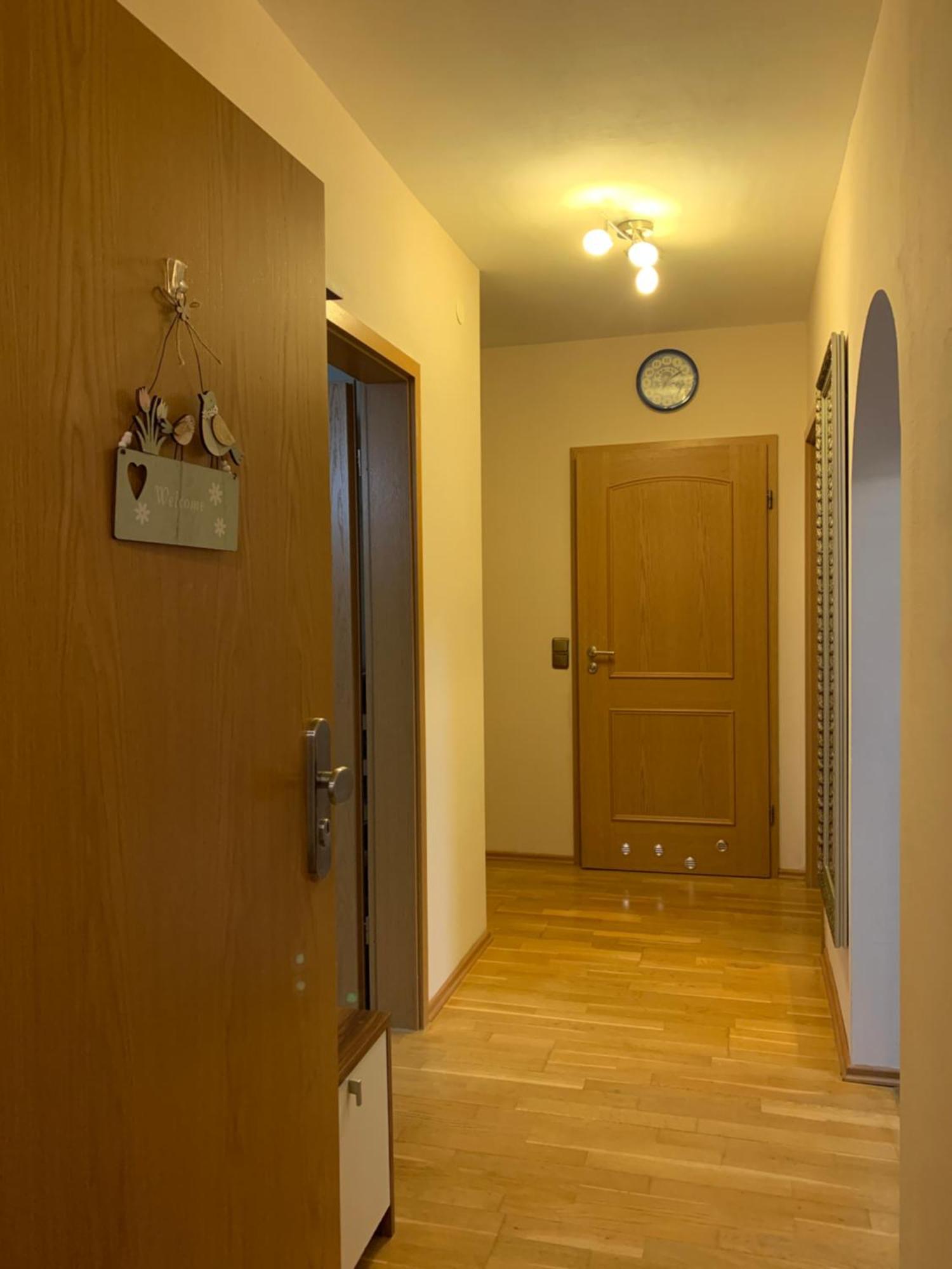 Leon'S Apartment Крефелд Екстериор снимка